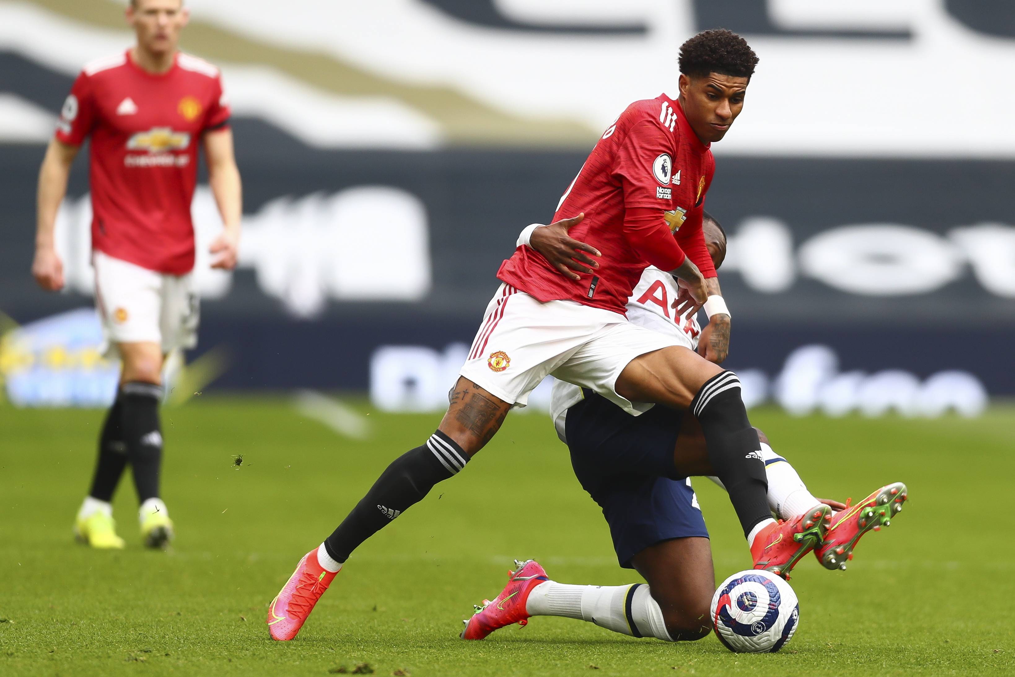 边路进攻上 边路进攻上