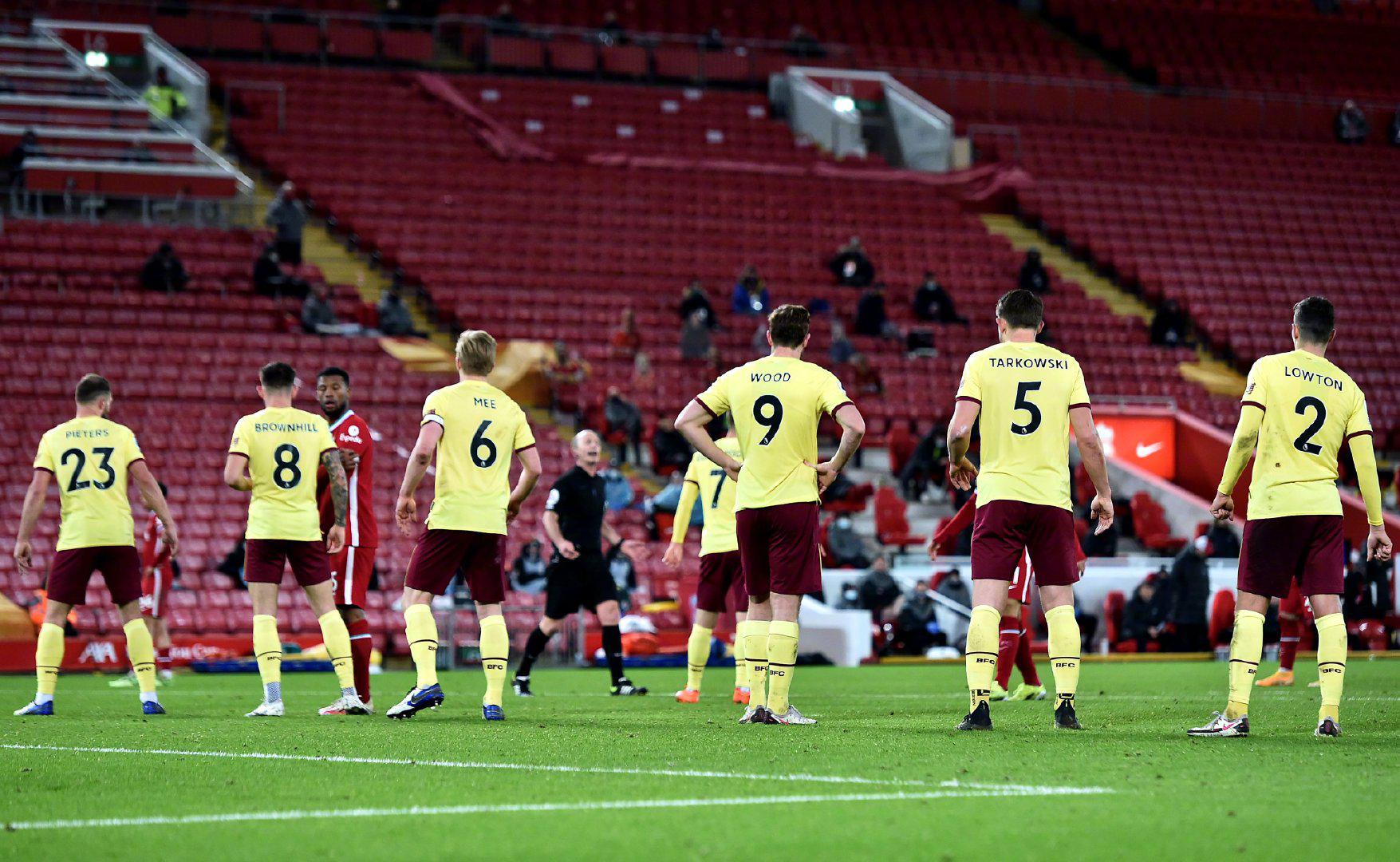 论员都在积 论员都在积